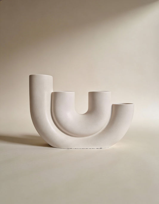 Unique - Castiçais em Jesmonite